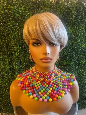 Shirt pixie wig ash grey